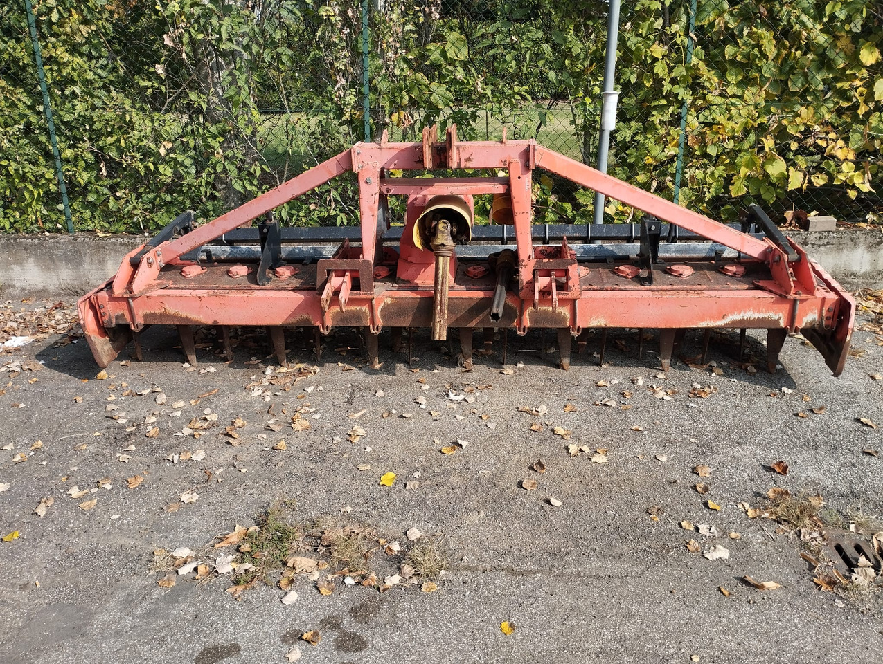 Maschio erpice rotante usato Dominator 3,5m - Rotavator: picture 5 Maschio erpice rotante usato Dominator 3,5m - Rotavator: picture 5