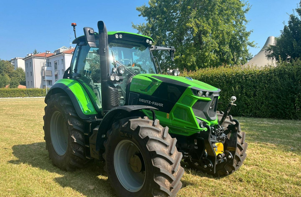 Trattore usato Deutz-Fahr Agrotron 6160.4 Rc-Shift - Farm tractor: picture 1 Trattore usato Deutz-Fahr Agrotron 6160.4 Rc-Shift - Farm tractor: picture 1