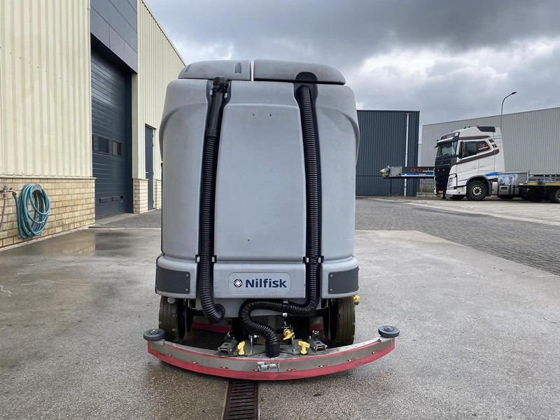 Nilfisk SC6500 1100C, Veeg- Schrobmachine - Scrubber dryer: picture 3 Nilfisk SC6500 1100C, Veeg- Schrobmachine - Scrubber dryer: picture 3