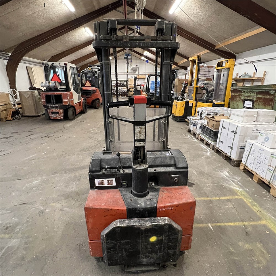 BT LSV 1600 2 - Pallet truck: picture 5 BT LSV 1600 2 - Pallet truck: picture 5