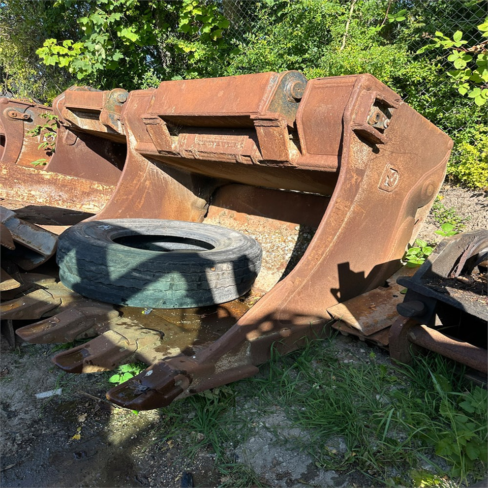 Beco 160 cm klapskovl - Excavator bucket: picture 3 Beco 160 cm klapskovl - Excavator bucket: picture 3