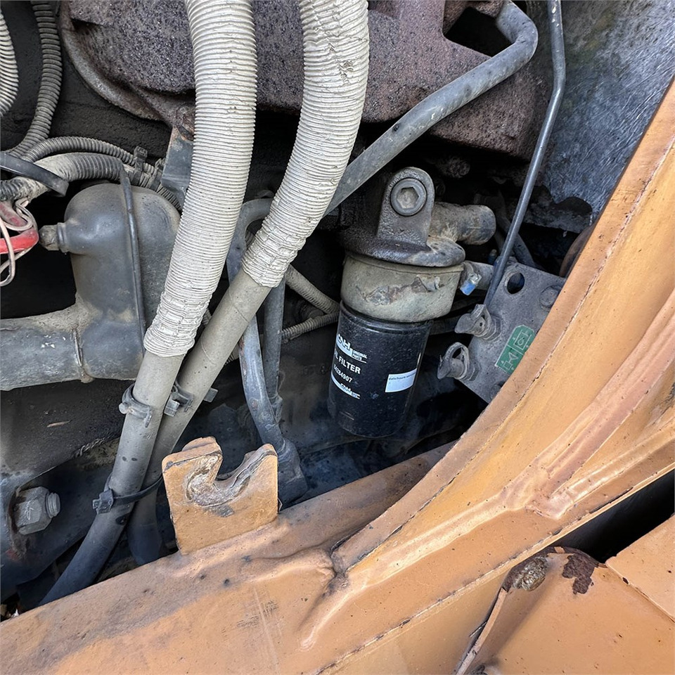 Backhoe loader Case 695SM-4PS: picture 34 Backhoe loader Case 695SM-4PS: picture 34