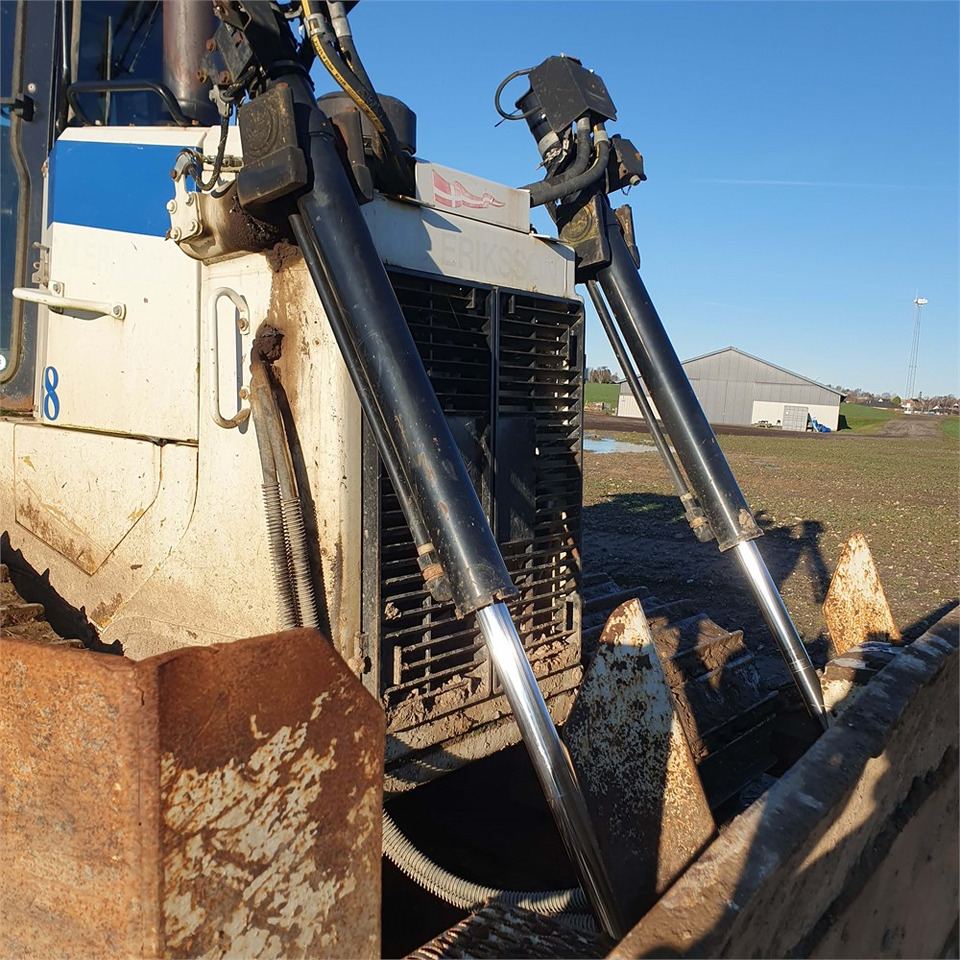 Bulldozer Caterpillar D6T LGP: picture 12