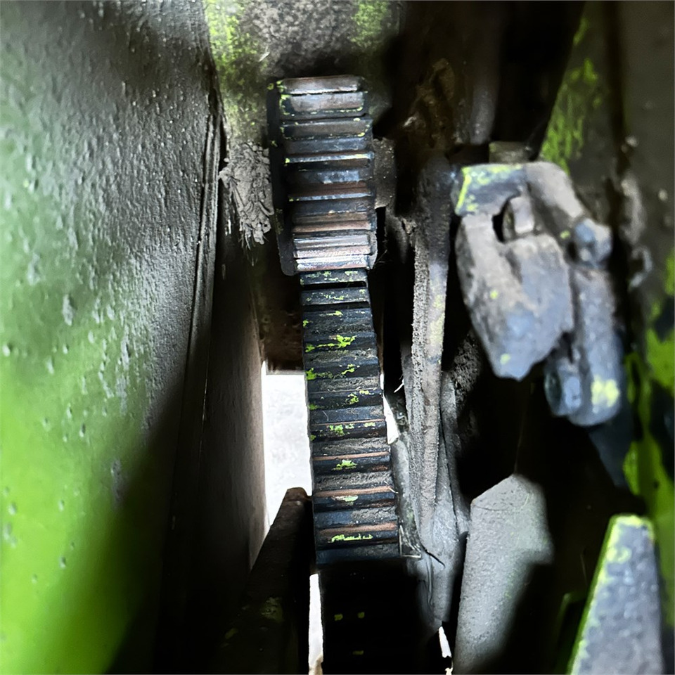 Hay and forage equipment Claas Maximum: picture 24