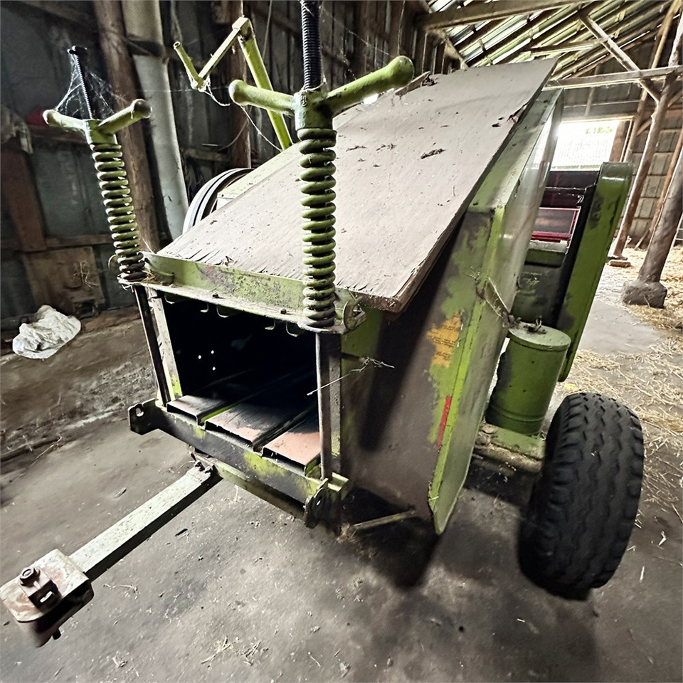 Hay and forage equipment Claas Maximum: picture 6