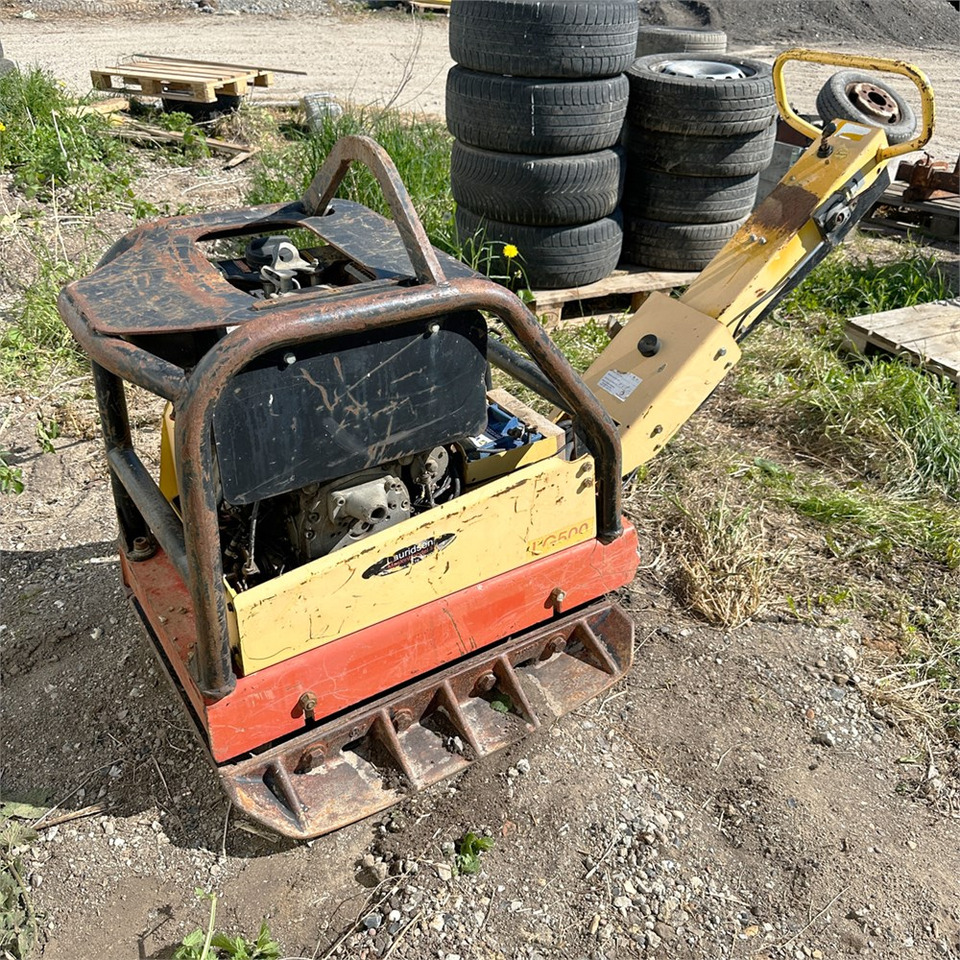Dynapac LG500 - Vibratory plate: picture 3 Dynapac LG500 - Vibratory plate: picture 3