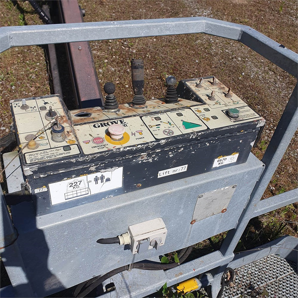 Grove MZ72 DXT - Telescopic boom: picture 4 Grove MZ72 DXT - Telescopic boom: picture 4