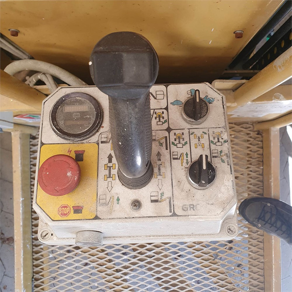 Grove Toucan 800 - Vertical mast lift: picture 3 Grove Toucan 800 - Vertical mast lift: picture 3