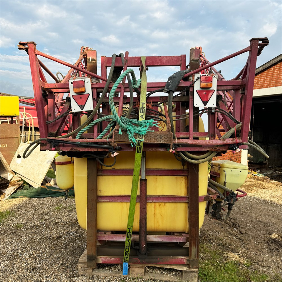 Hardi LZY 1200 - Sprayer: picture 2 Hardi LZY 1200 - Sprayer: picture 2