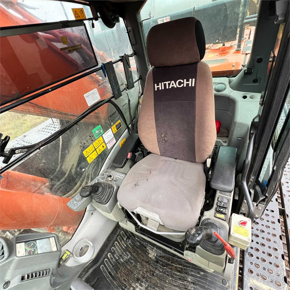 Crawler excavator Hitachi Zaxis 470LCH-5B: picture 17