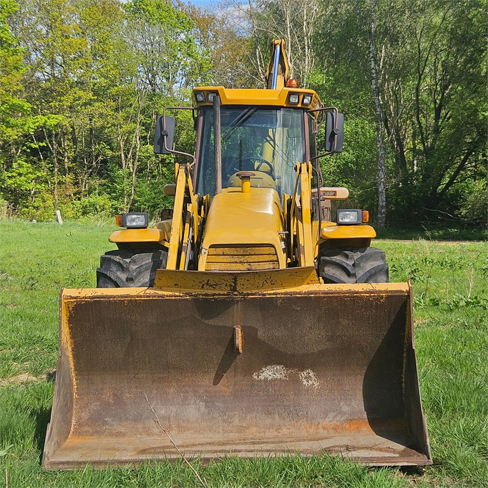 Hydrema 906C - Backhoe loader: picture 2 Hydrema 906C - Backhoe loader: picture 2