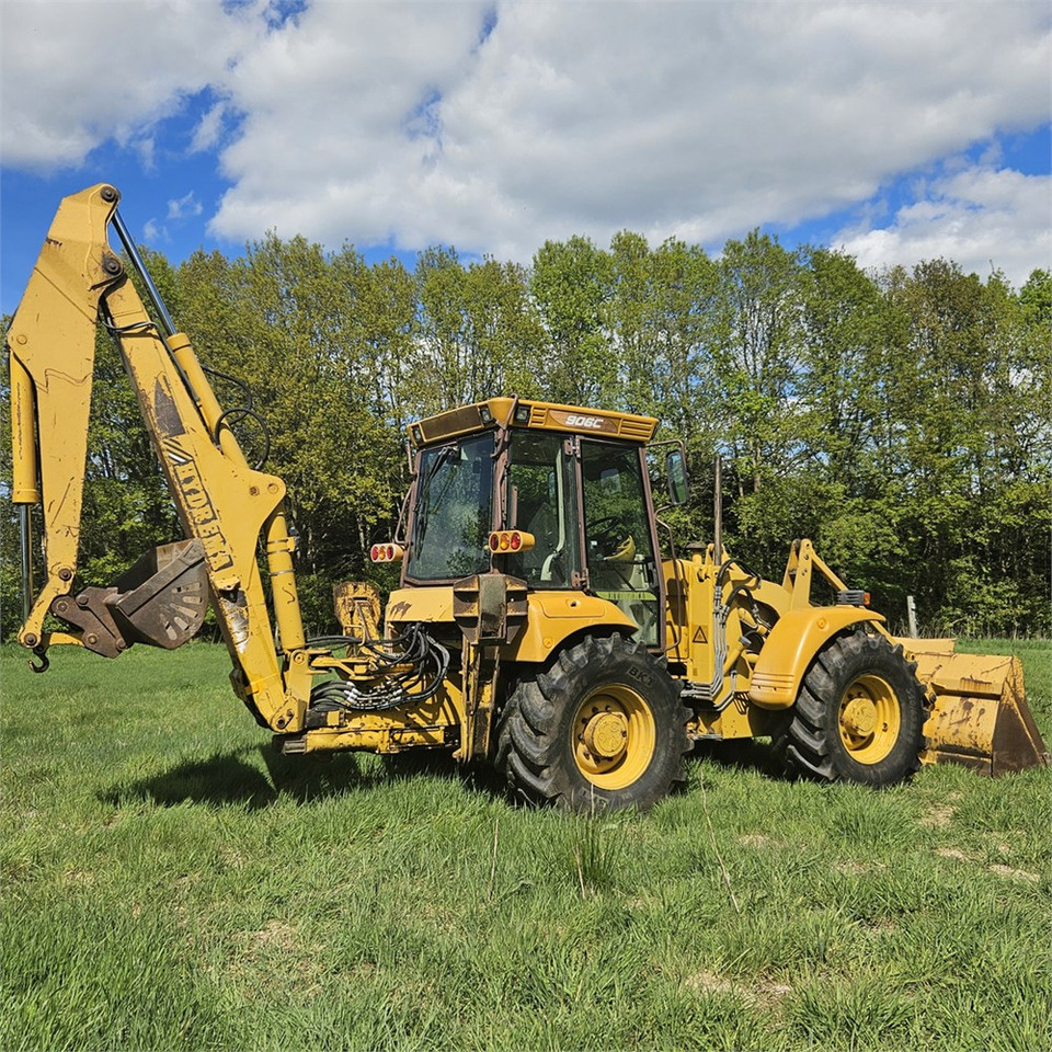 Hydrema 906C - Backhoe loader: picture 5 Hydrema 906C - Backhoe loader: picture 5