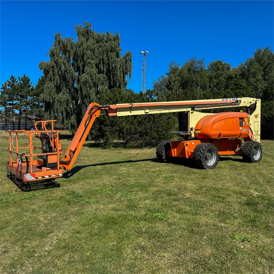 JLG 800 AJ - Articulated boom: picture 3 JLG 800 AJ - Articulated boom: picture 3