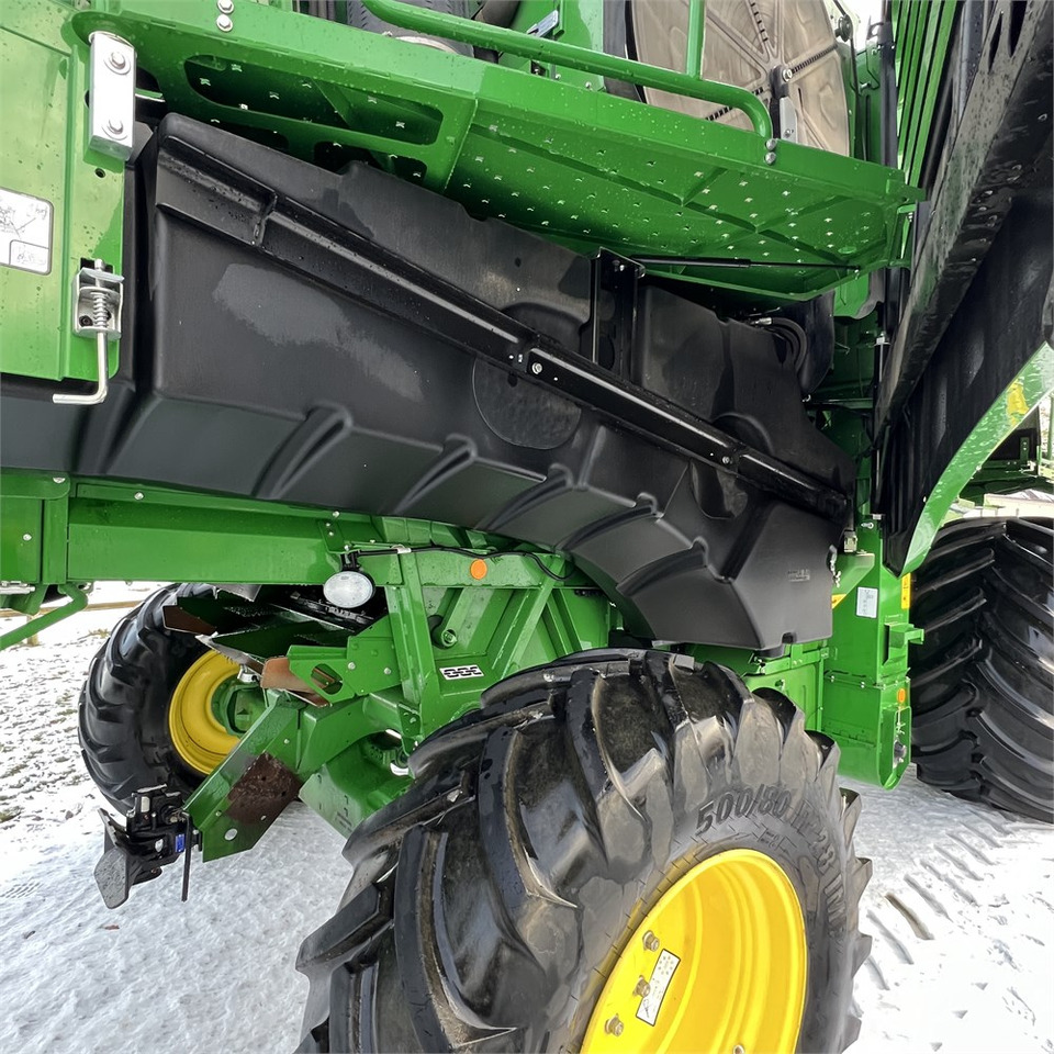 Leasing of John Deere W540i John Deere W540i: picture 35