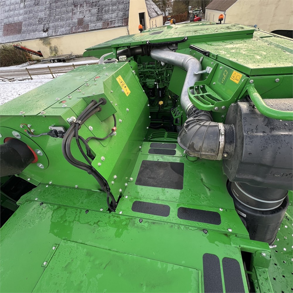 Leasing of John Deere W540i John Deere W540i: picture 37