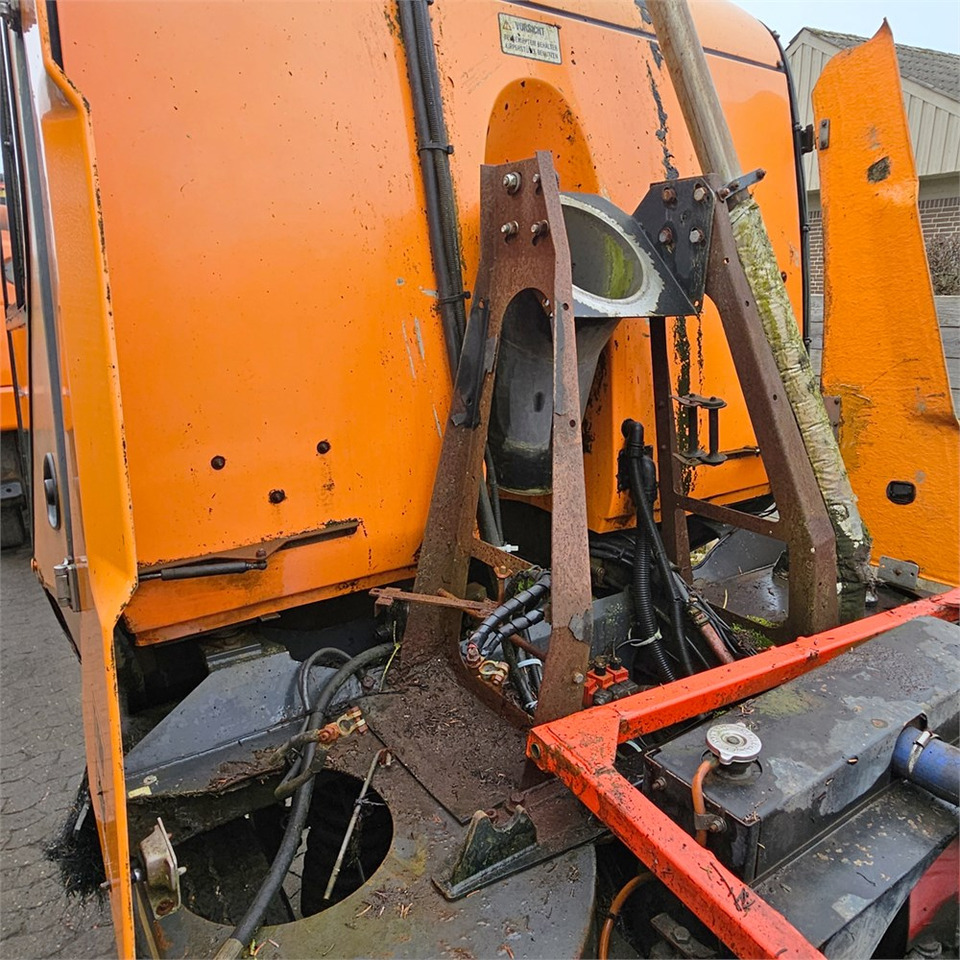 Road sweeper Johnston Sweepers 5000: picture 15