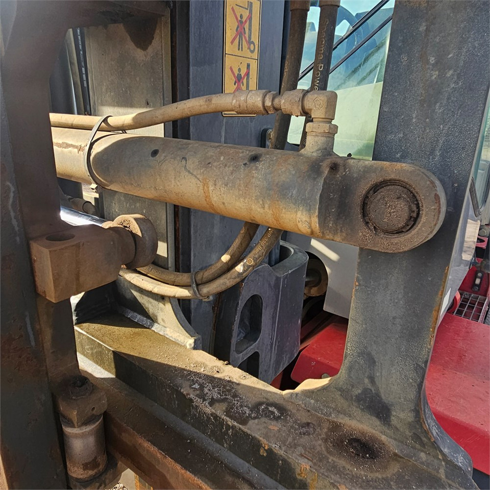 Forklift Kalmar DCF 90-6L: picture 22