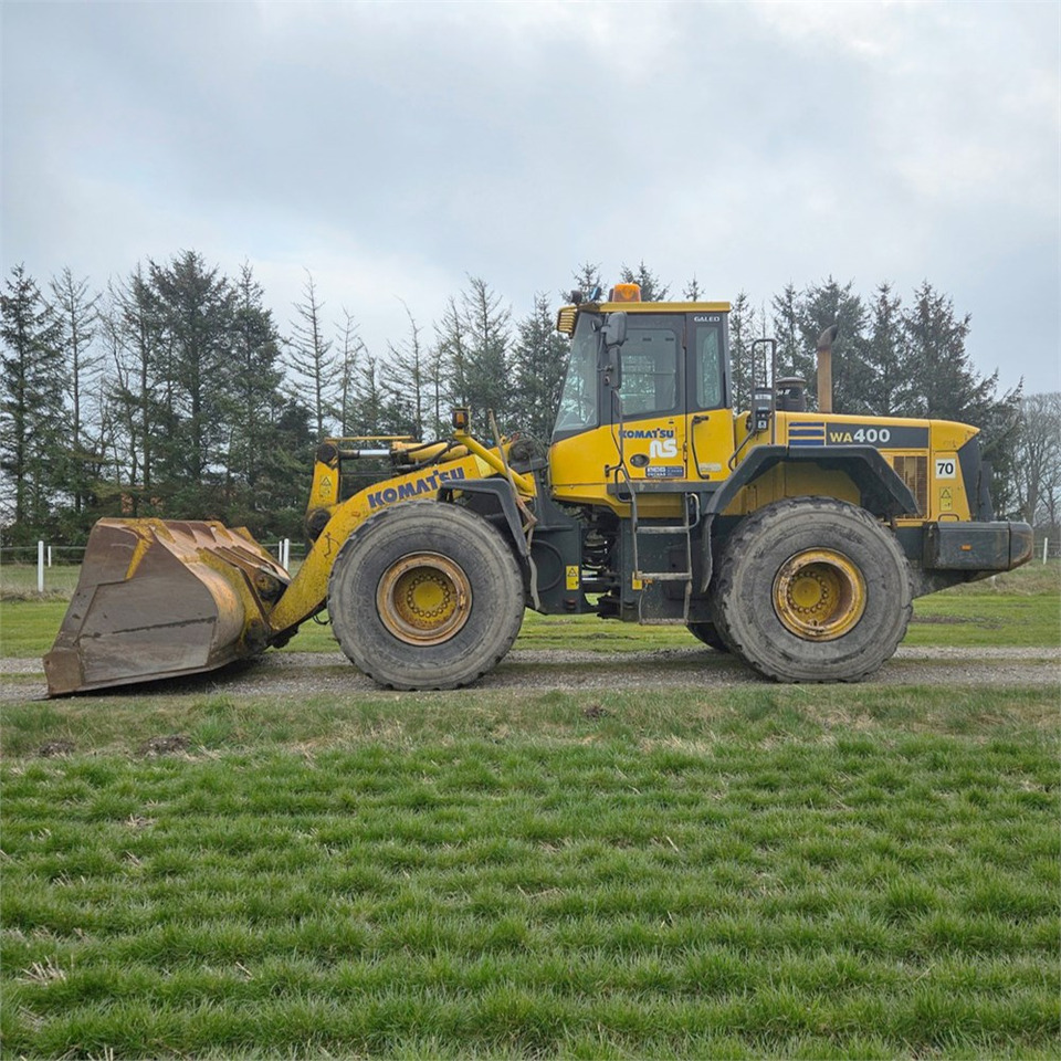 Komatsu WA400 - 5 H - Wheel loader: picture 5 Komatsu WA400 - 5 H - Wheel loader: picture 5