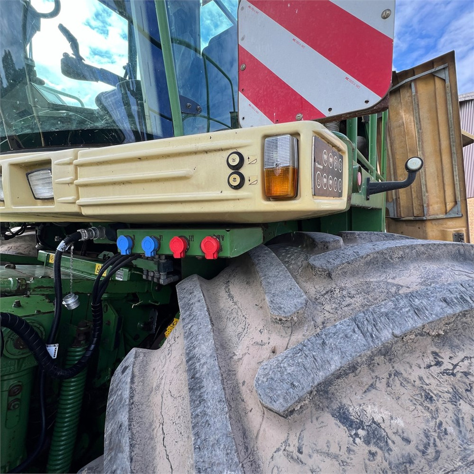 Forage harvester Krone BIG X 650: picture 40