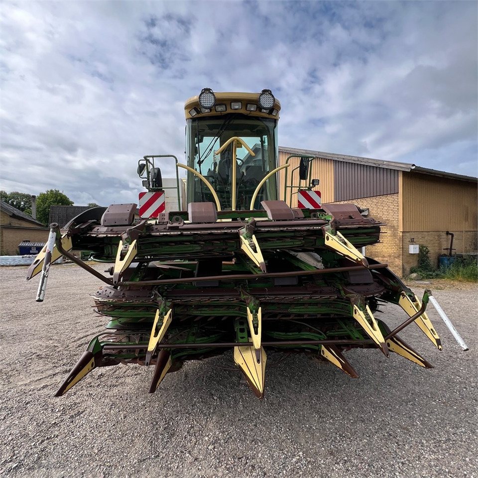 Forage harvester Krone BIG X 650: picture 14