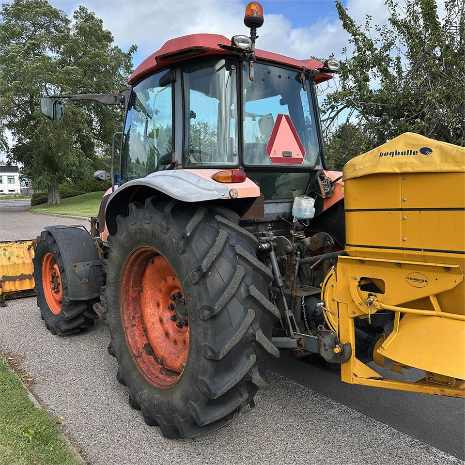 Kubota M 9540 2/4 WD - Farm tractor: picture 5 Kubota M 9540 2/4 WD - Farm tractor: picture 5
