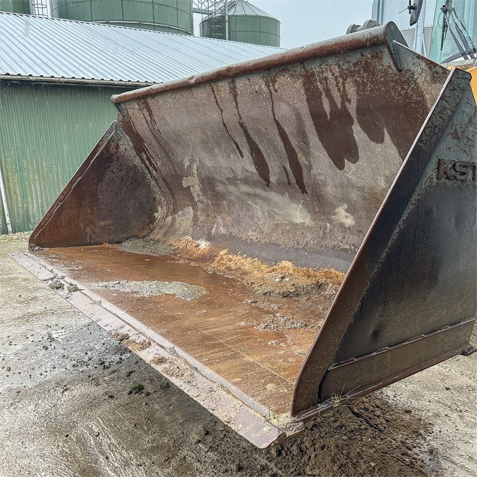 Wheel loader Liebherr L526: picture 40 Wheel loader Liebherr L526: picture 40