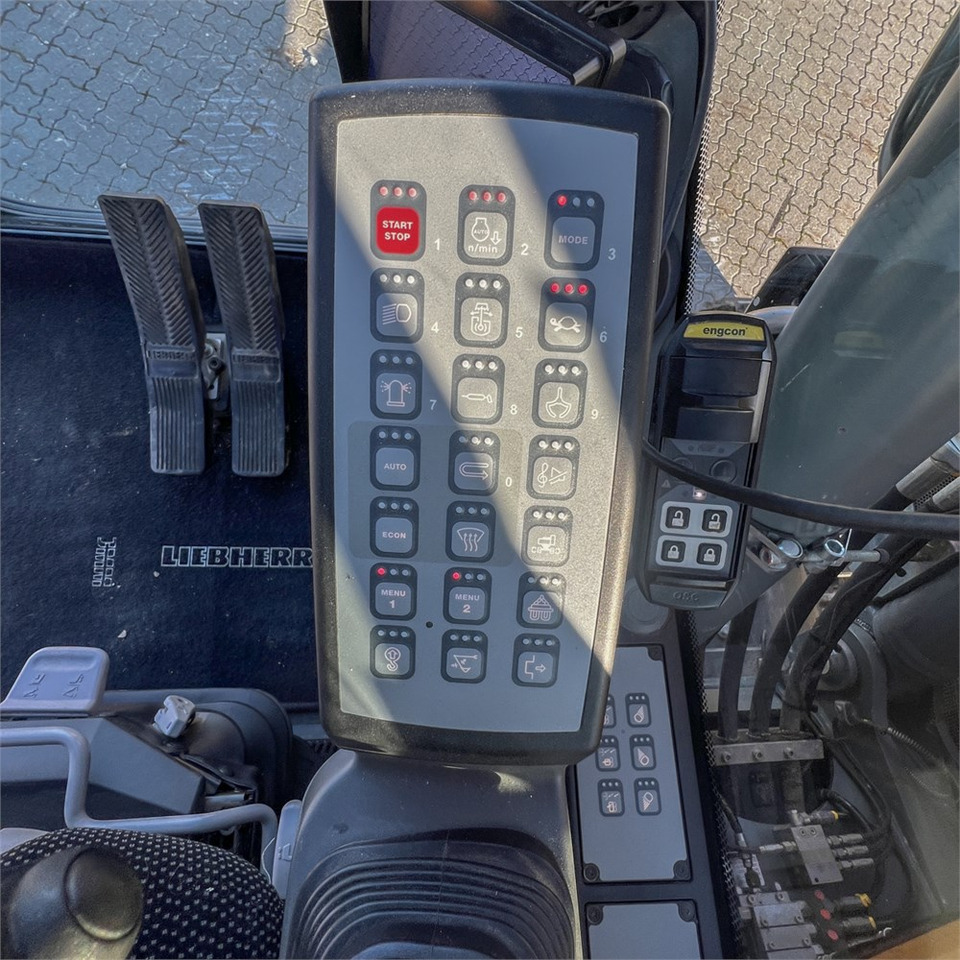 Crawler excavator Liebherr R914 Compact S: picture 25 Crawler excavator Liebherr R914 Compact S: picture 25