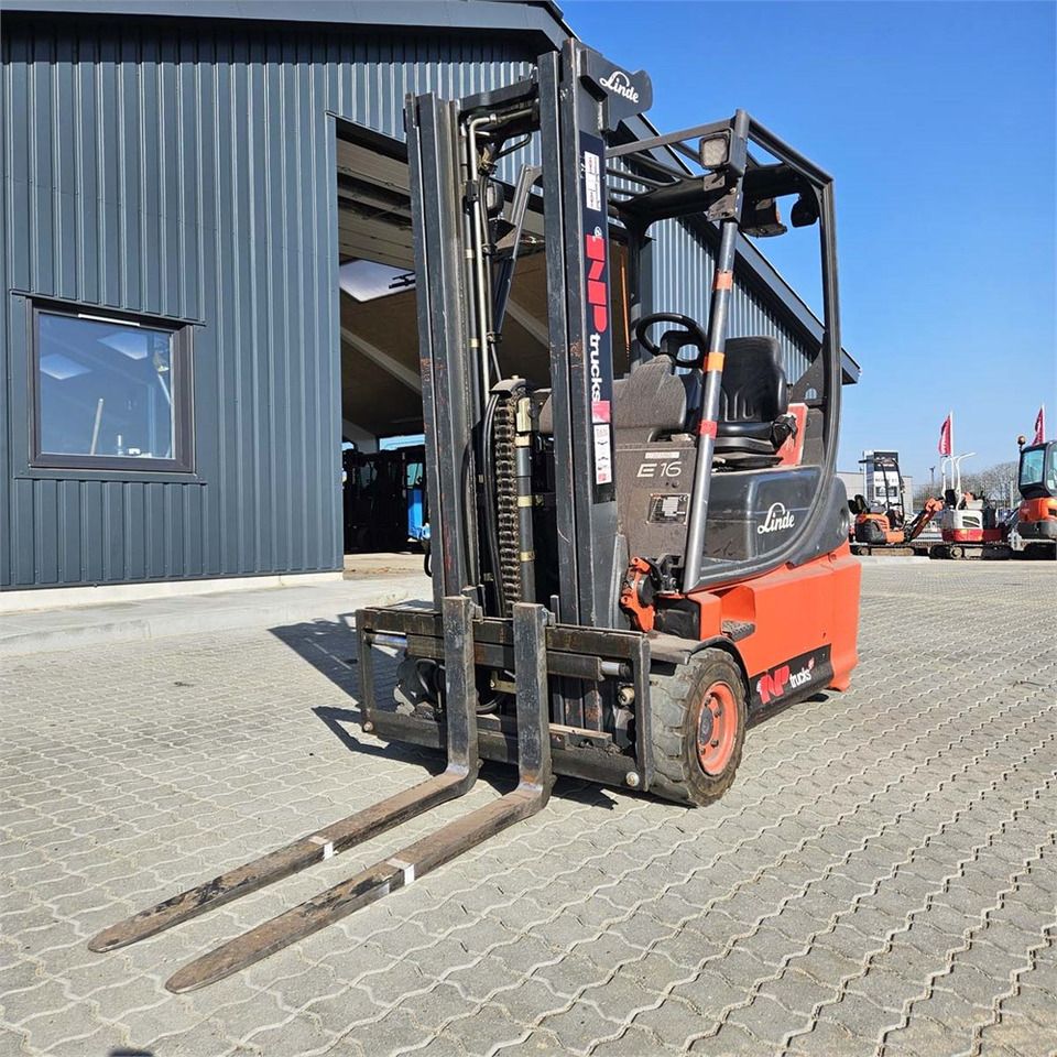Linde E16-02 - Forklift: picture 3 Linde E16-02 - Forklift: picture 3