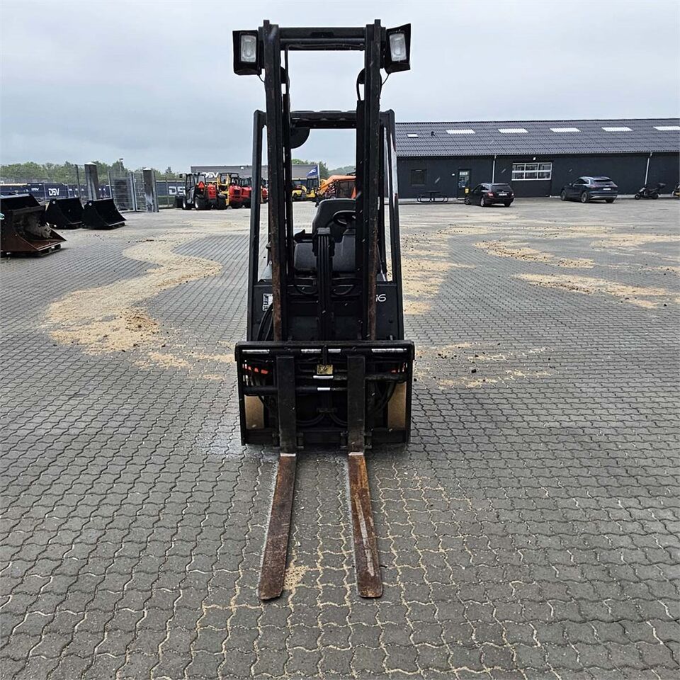Forklift Linde E16P-02: picture 10 Forklift Linde E16P-02: picture 10