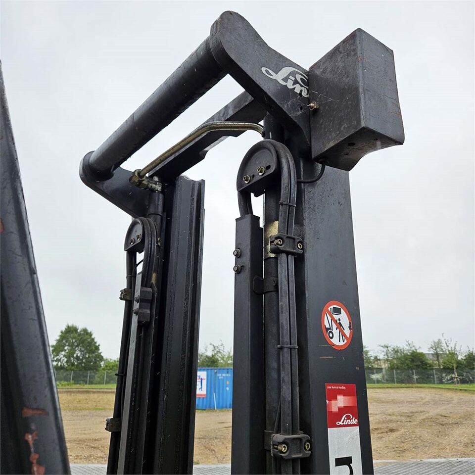 Forklift Linde E16P-02: picture 29 Forklift Linde E16P-02: picture 29