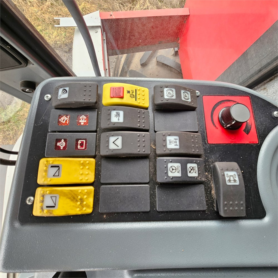 Harvester Massey Ferguson 9280 Hybrid: picture 14