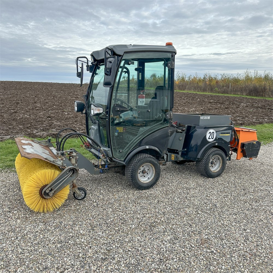 Kärcher MIC 34C Professioal - Municipal/ Special vehicle: picture 1 Kärcher MIC 34C Professioal - Municipal/ Special vehicle: picture 1