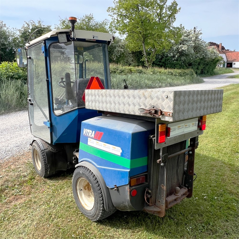 Vitra 2045 - Municipal/ Special vehicle: picture 4 Vitra 2045 - Municipal/ Special vehicle: picture 4