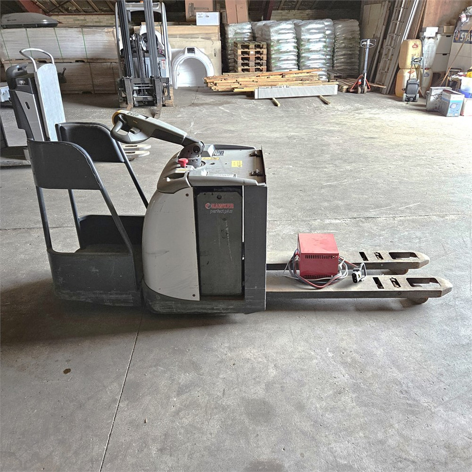 Pallet truck Nissan PLP/200P: picture 6
