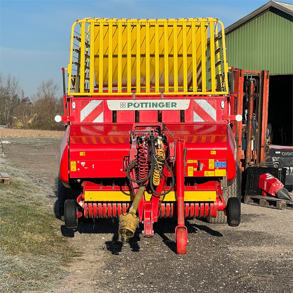 Pöttinger Boss Alpine 251 - Hay and forage equipment: picture 3 Pöttinger Boss Alpine 251 - Hay and forage equipment: picture 3