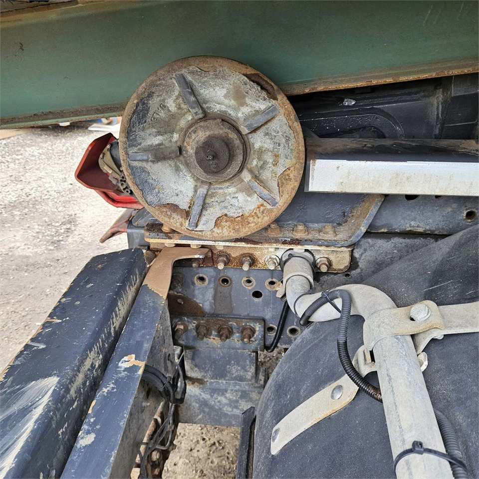 Hook lift truck Renault D 26 Wide: picture 30 Hook lift truck Renault D 26 Wide: picture 30