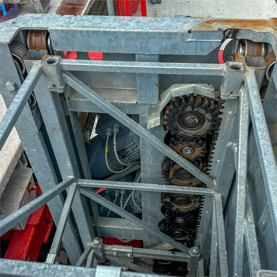 Aerial platform Scanclimber SC 8000: picture 9 Aerial platform Scanclimber SC 8000: picture 9