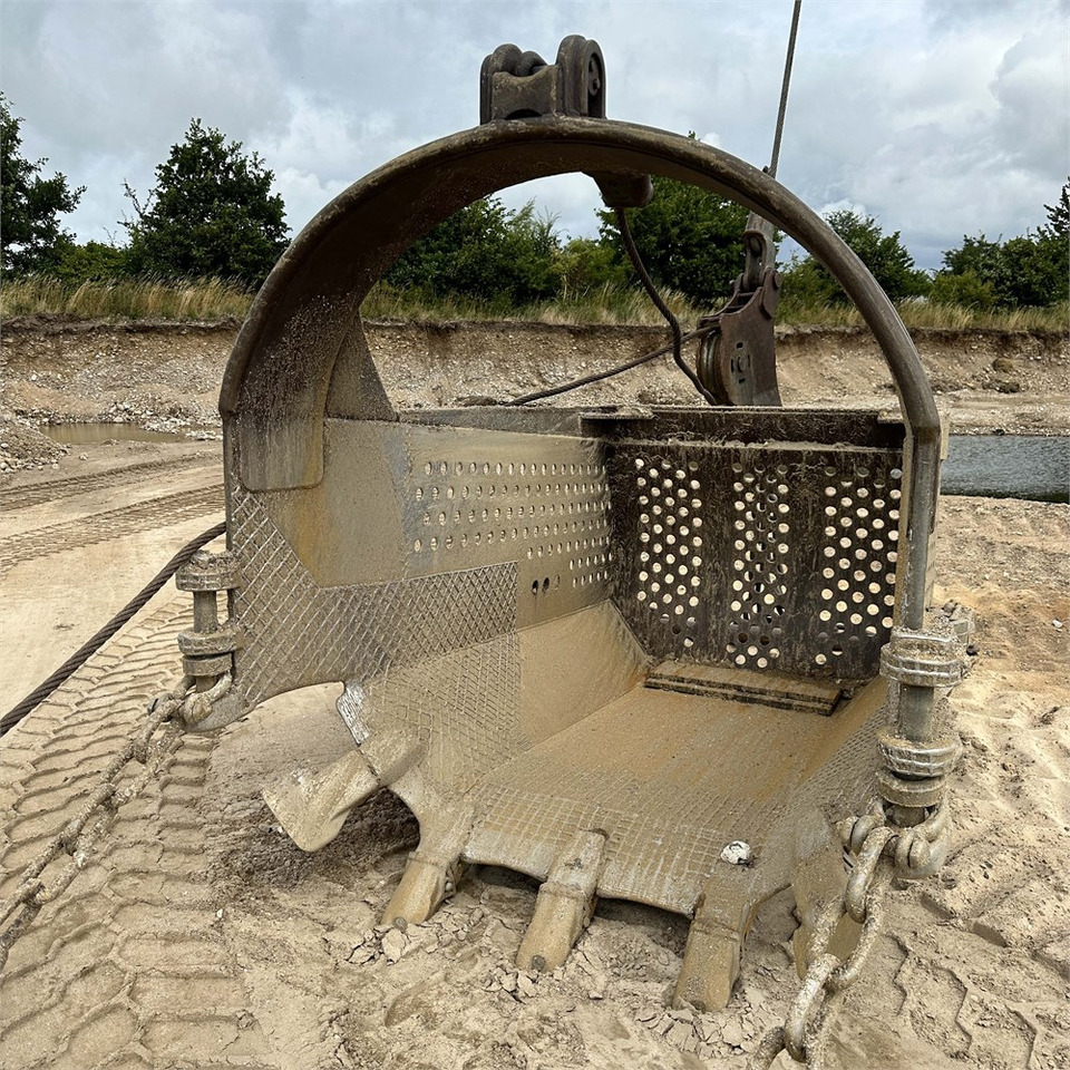 Dragline Sennebogen 690: picture 37