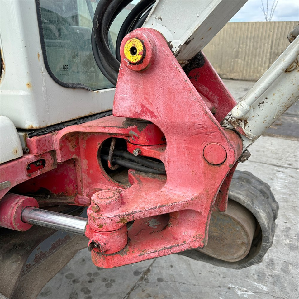 Mini excavator Takeuchi TB125: picture 22