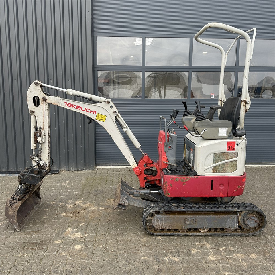 Takeuchi TB210 R - Mini excavator: picture 1 Takeuchi TB210 R - Mini excavator: picture 1