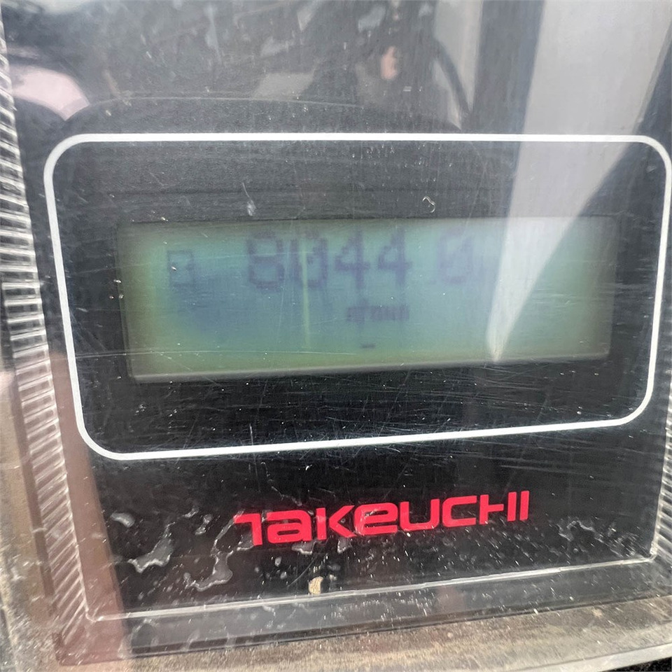 Mini excavator Takeuchi TB290: picture 22