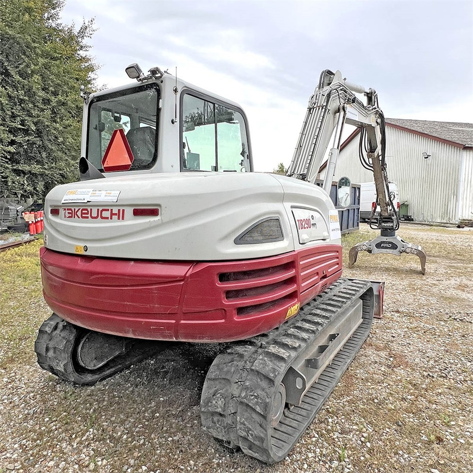 Mini excavator Takeuchi TB290: picture 9