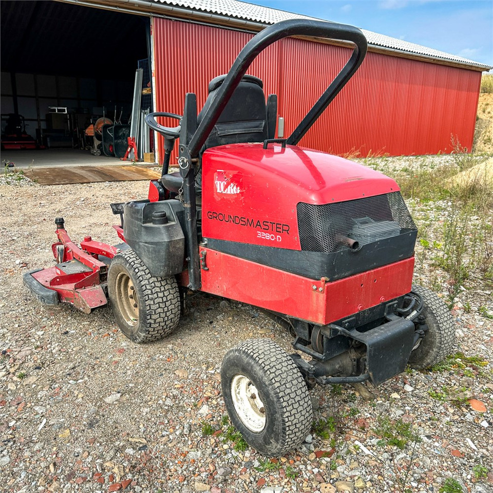 Toro Groundsmaster 3280 D - Garden mower: picture 5 Toro Groundsmaster 3280 D - Garden mower: picture 5