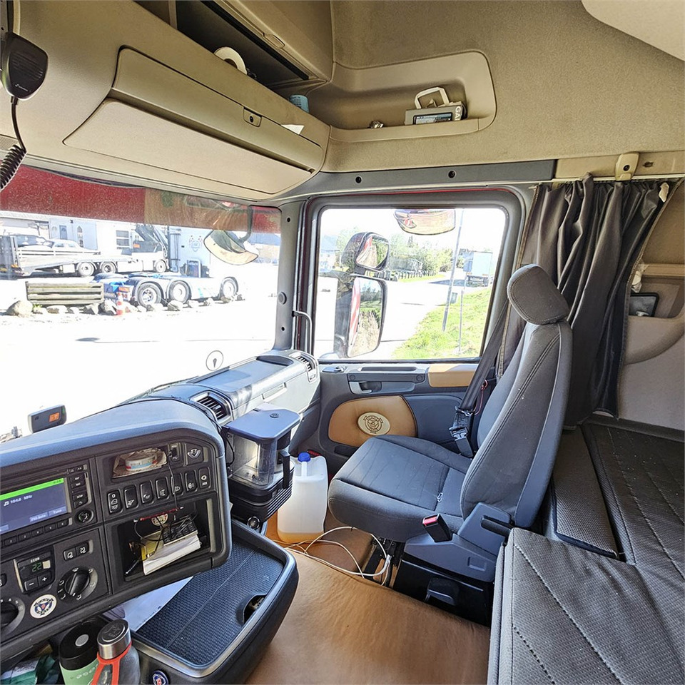 Leasing of Scania R 560 LA6X2 HNB Scania R 560 LA6X2 HNB: picture 12