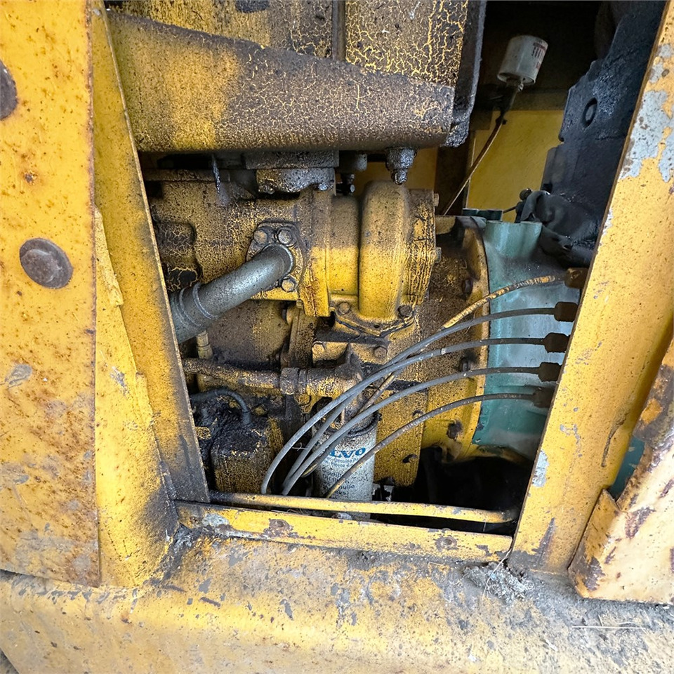 Wheel loader Volvo BM4400: picture 22