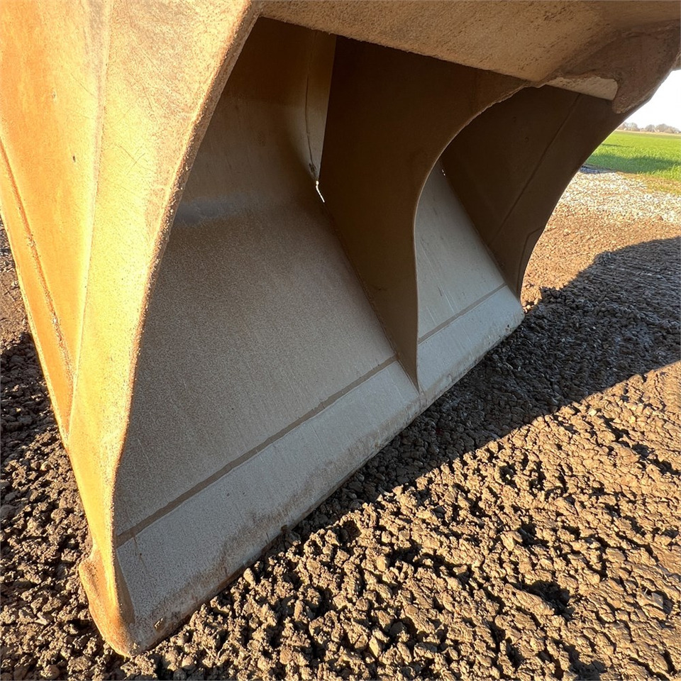 Crawler excavator Volvo EC250 EL: picture 33