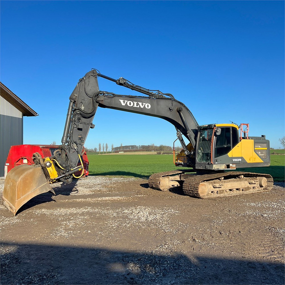 Crawler excavator Volvo EC250 EL: picture 17