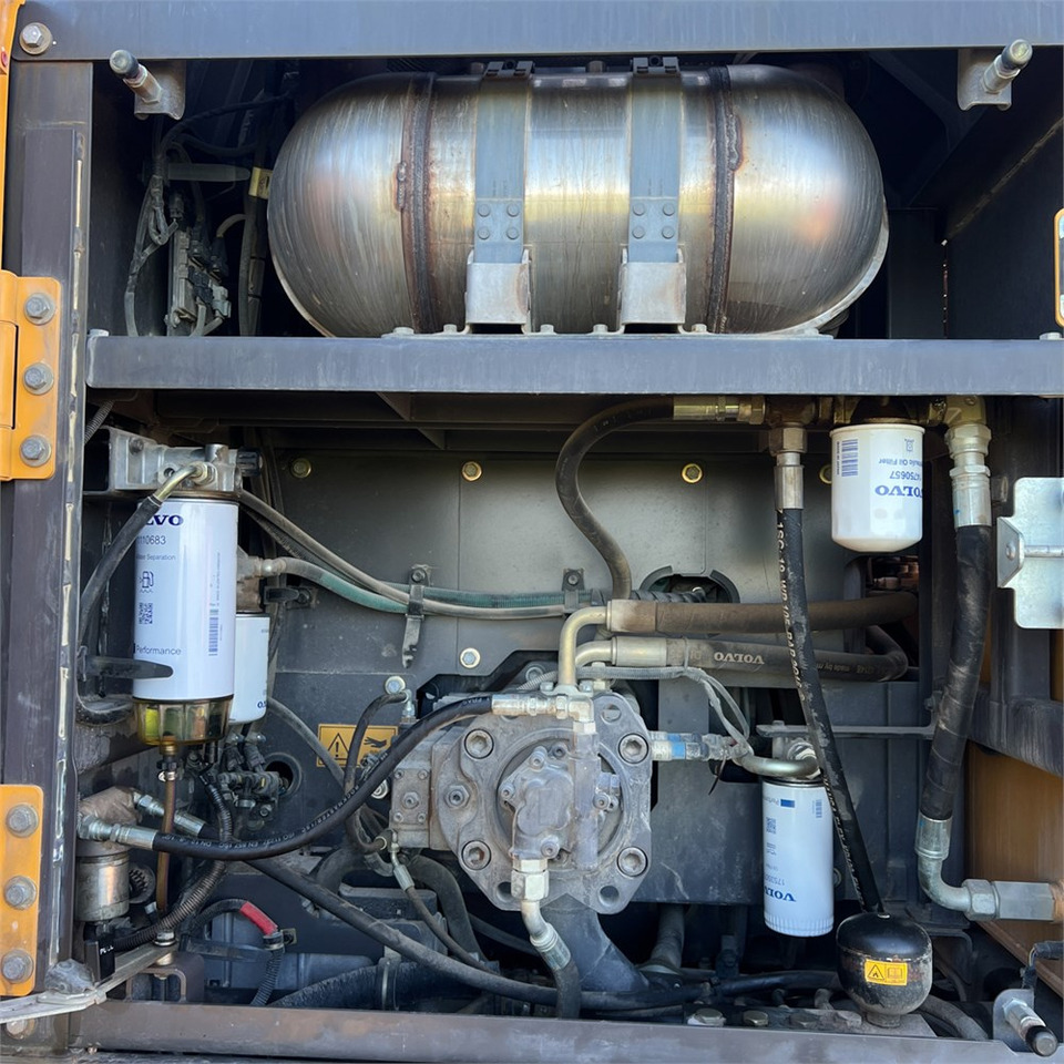 Crawler excavator Volvo EC250 EL: picture 37