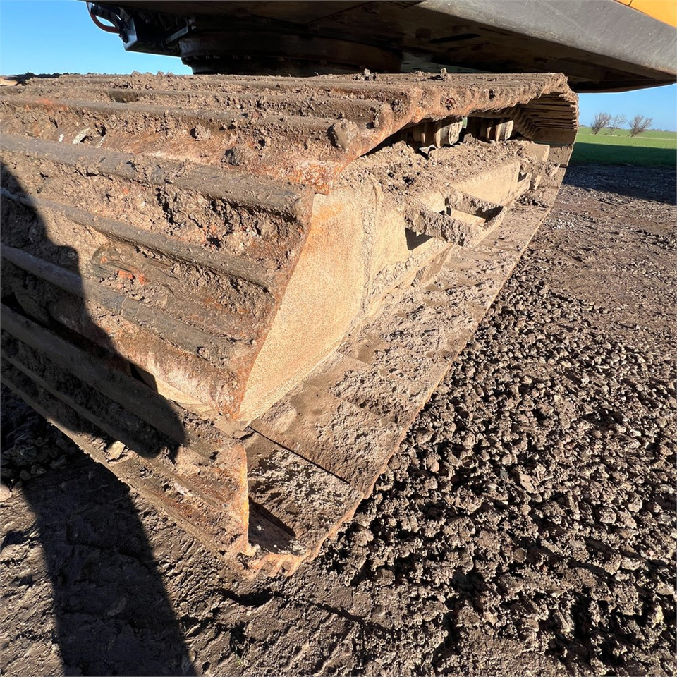 Crawler excavator Volvo EC250 EL: picture 43