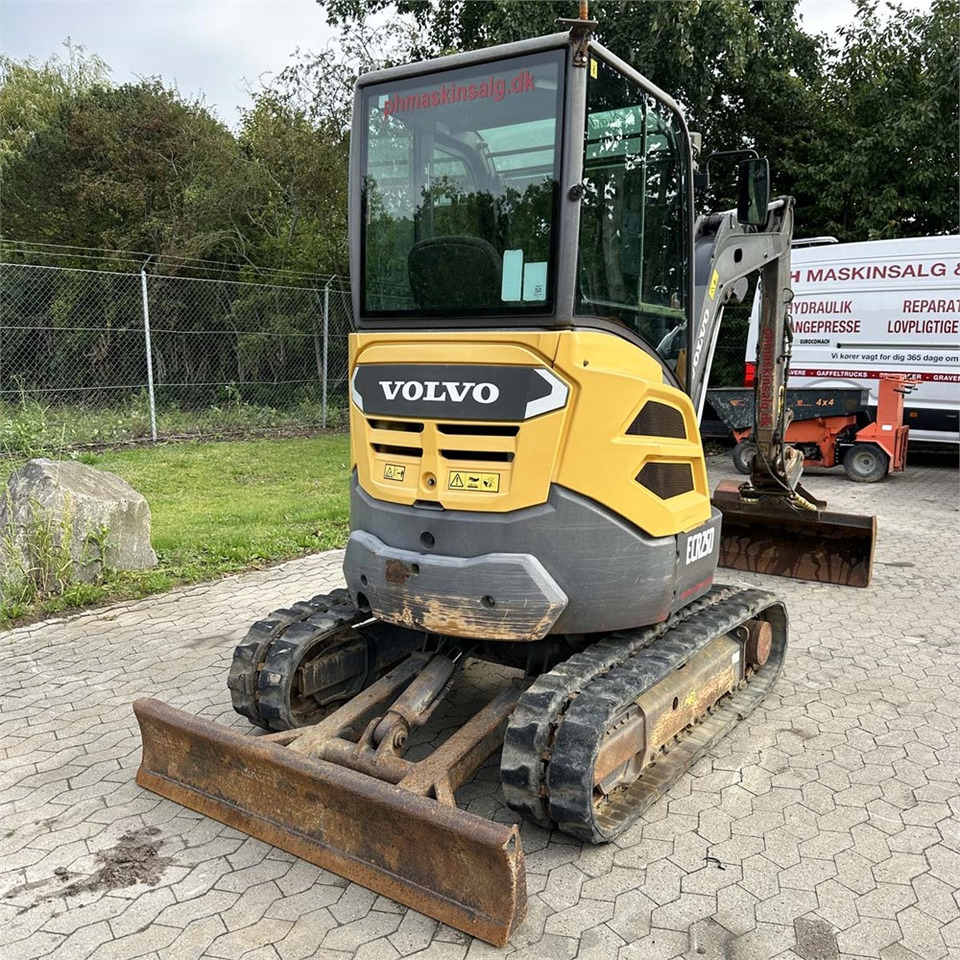 Volvo ECR25 D - Mini excavator: picture 5 Volvo ECR25 D - Mini excavator: picture 5